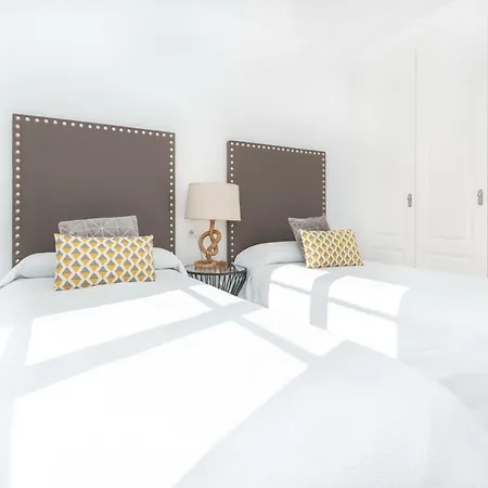 Myramar Premium Center Apartment Malaga Exterior photo